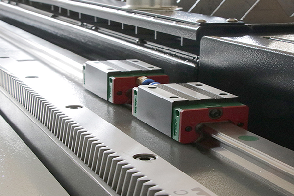 Sheet Fiber Laser Cutting Machine FS3015 Pro